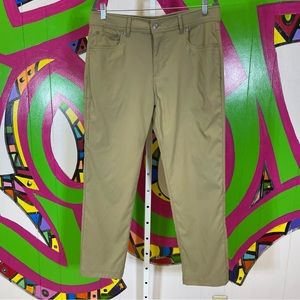 Gerry, Outdoors Hiking Pants. Size 34x29. Tan. Excellent condition!